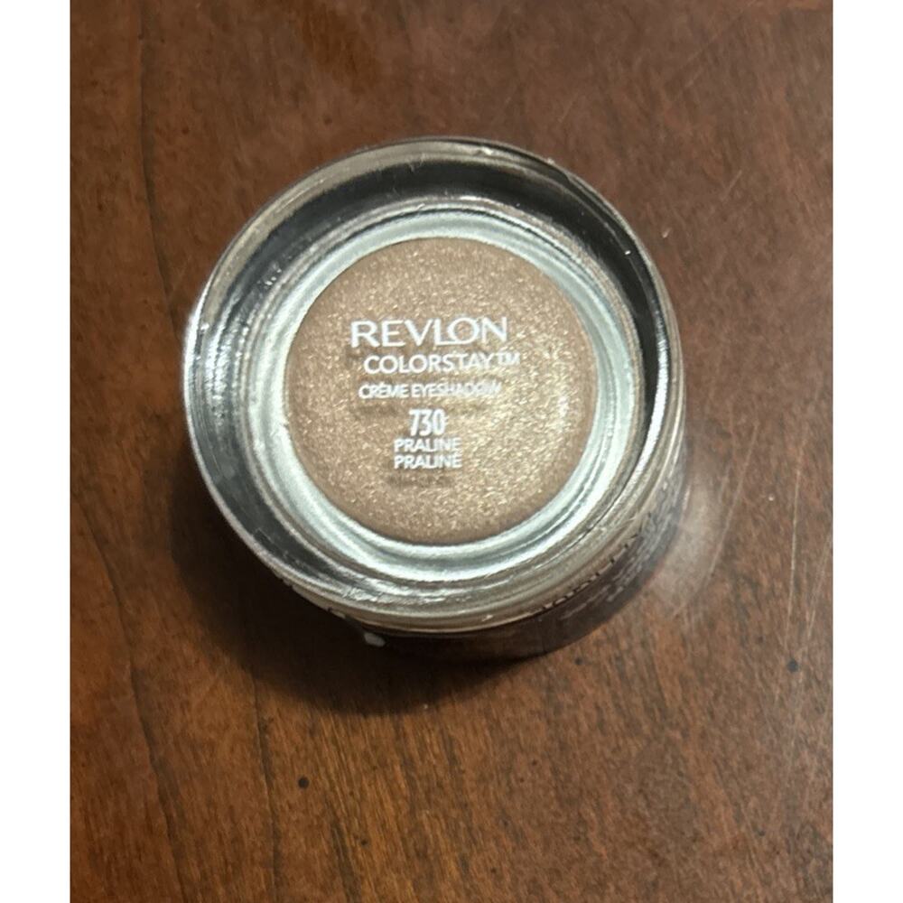 Revlon Colorstay Creme Eyeshadow - 730- Praline